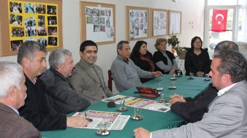 &Ouml;mer G&uuml;nel Emekli &Ouml;ğretmenler Derneği&rsquo;ni Ziyaret Etti