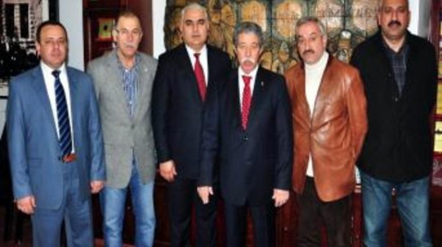 Ceyhanlı Esnafın Vergi Sorunu &Ccedil;&ouml;z&uuml;mlendi