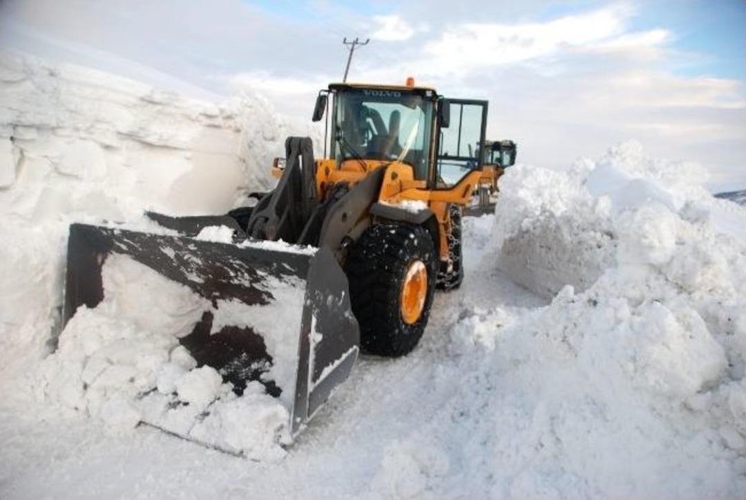 Muş&rsquo;ta Karla M&uuml;cadele &Ccedil;alışması
