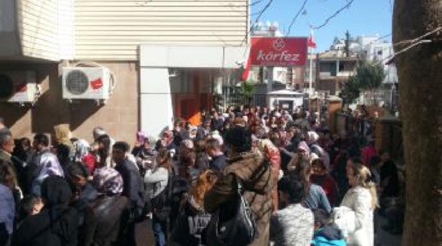 K&ouml;rfez'in Seviye Tespit Sınavına 10 Bin Kişi Katıldı