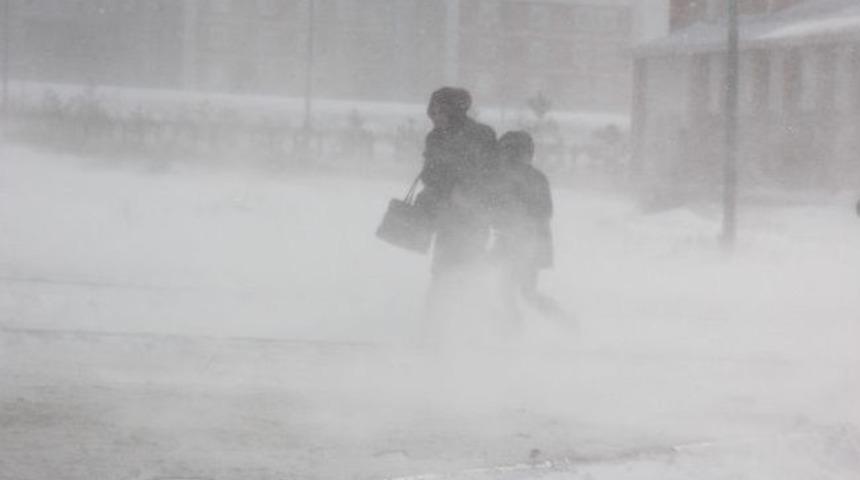 Yoğun Tipi Erzurum&rsquo;da Hayatı Fel&ccedil; Etti
