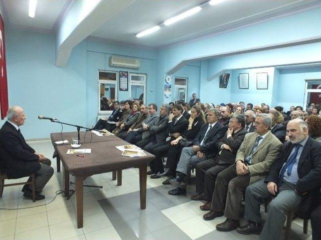 Sakarya&rsquo;da Trabzon&rsquo;un D&uuml;şman İşgalinde Kurtuluşunun 95&rsquo;inci Yılında Konferans D&uuml;zenlendi 2