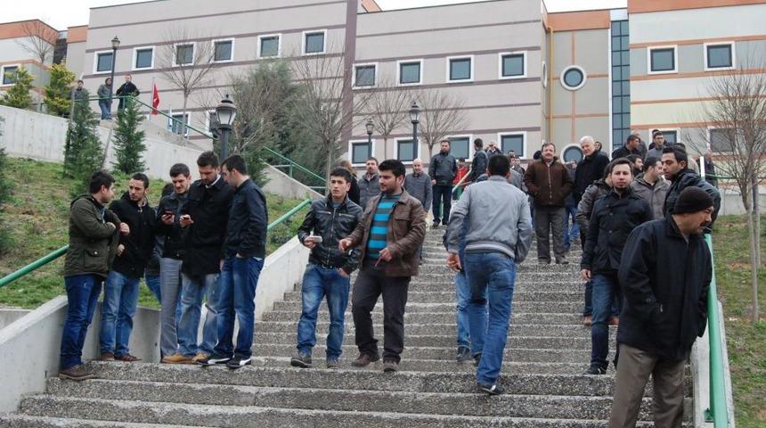 300 Kişilik Kontenjan I&ccedil;in 3 Bin Kişi Sınava Girdi