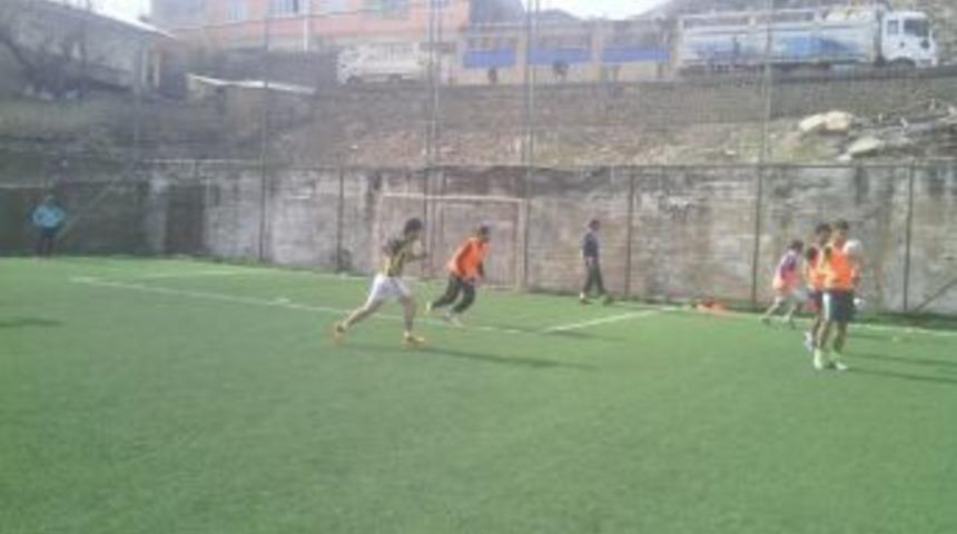 Pasurspor Yeniden Sahalara &Ccedil;ıkmaya Hazırlanıyor