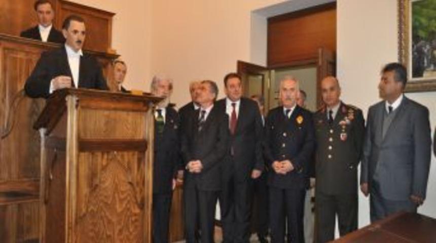 Hatay Cumhurbaşkanı Tayfur S&ouml;kmen Anıldı