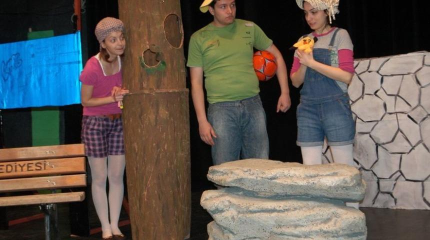 Mıknatıs &Ccedil;ocuk Miniklerin Ilgi Odağı Oldu