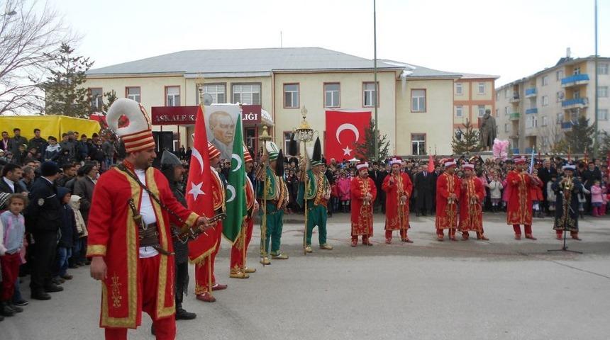 K&uuml;rk&ccedil;&uuml;oğlu: T&uuml;rk Halkı Asıl Soykırımı, Kendi K&ouml;y&uuml;nde Veya Kasabasında Yaşadı