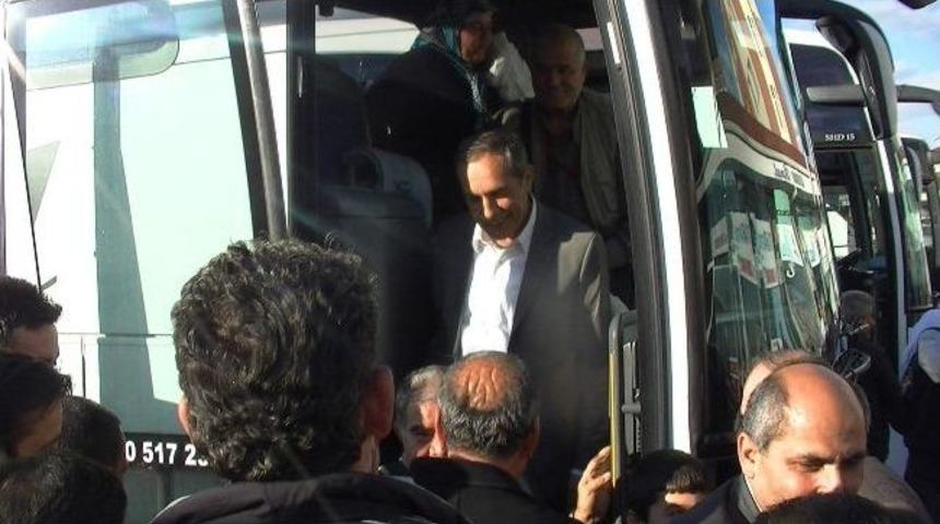 G&ouml;lbaşı'ndan Umreye Gidenler D&ouml;nd&uuml;