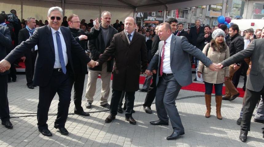 Trabzonluların Şenliğinde 2 Ton Sarma 3 Ton Mısır Ekmeği Dağıtıldı