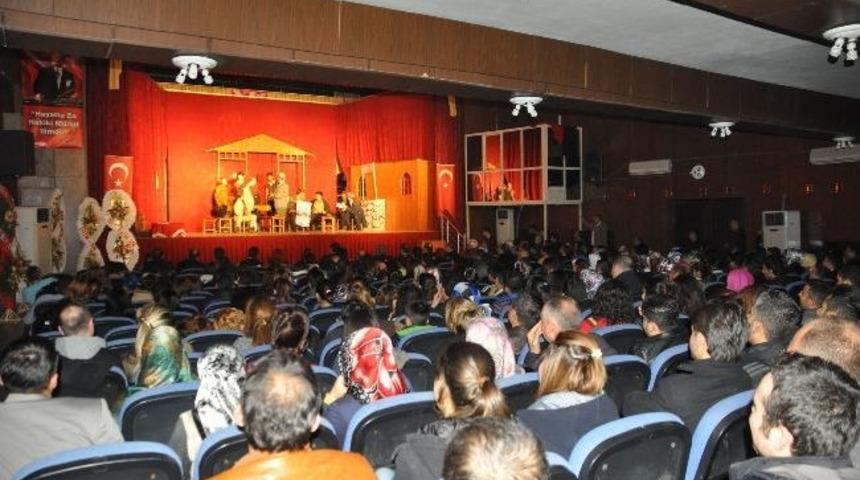 Siirt'te Tiyatro Etkinliği
