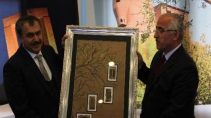 Bakan Eroğlu&rsquo;ndan Kadınlara Jest