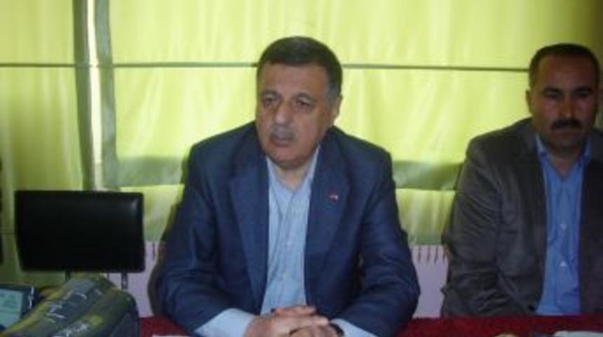 Milletvekili Pakdil, Eğitimcilerle Bir Araya Geldi