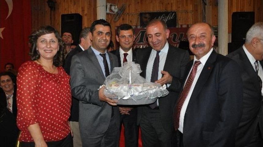 Chp Genel Başkan Yardımcısı G&uuml;rsel Tekin: "iktidar 1 Mart Tezkeresini A&ccedil;ıklayabilir Mi?"