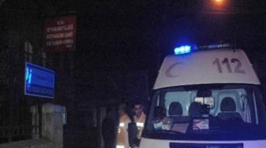 Cami Tuvaletinde Altın Vuruş