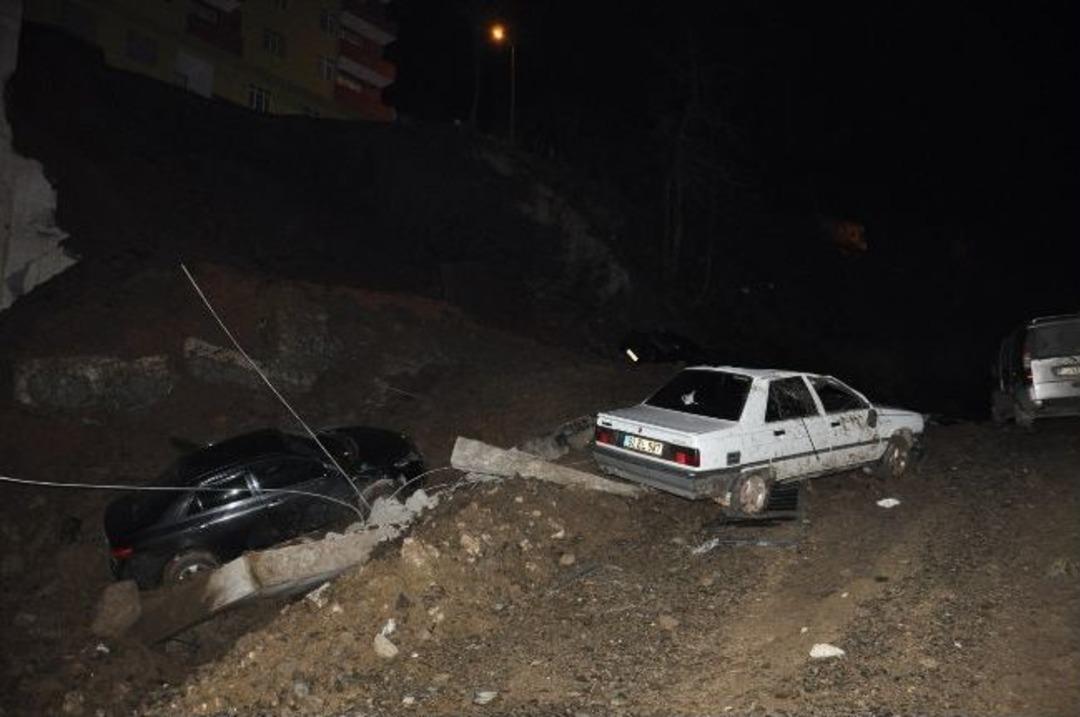 Fatsa&rsquo;da istinat duvarı patladı