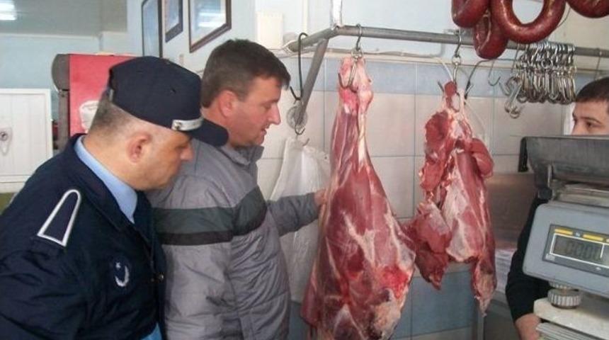 Akhisar&rsquo;da Kasaplar Ve Lokantalar Denetlendi