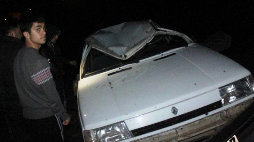 Ordu'da Istinat Duvarı 4 Otomobille Birlikte &Ccedil;&ouml;kt&uuml;