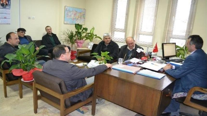 Başkan Yiğen, M&uuml;d&uuml;r Oğraş&rsquo;ı Ziyaret Etti