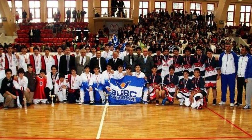 Bur&ccedil; &Ccedil;ukurova, Basketbolda B&ouml;lge Birincisi Oldu