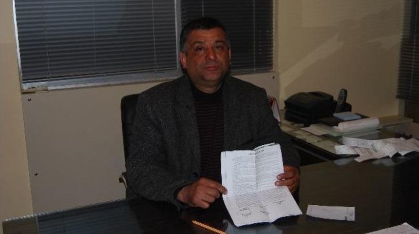 Kula Belediye Meclisi'nin Ak Partili 2 &Uuml;yesi Partilerinden İstifa Etti