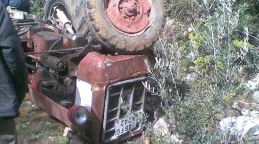 Fethiye De Trakt&ouml;r Devrildi; 1 Yaralı