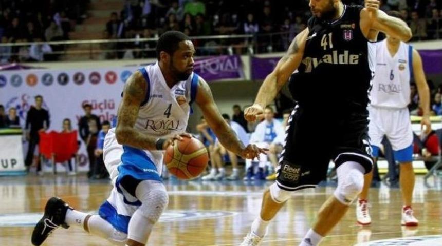 Royal Halı Gaziantep B&uuml;y&uuml;kşehir Belediye Basketbol Takımı, Beşiktaş&rsquo;ı Farklı Yendi