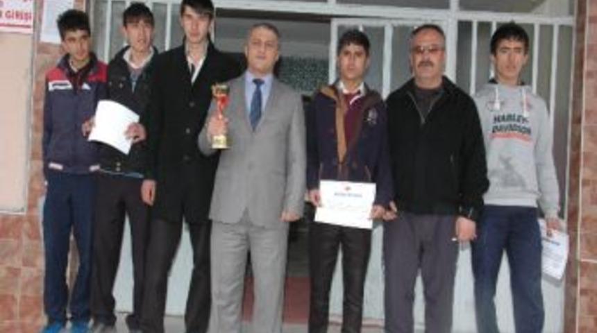 Elbistan İhl, Başarılı &Ouml;ğrencileri &Ouml;d&uuml;llendirdi