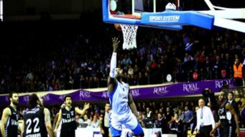 Beşiktaş'ı Yenen Royal Halı'da Moraller Yerinde