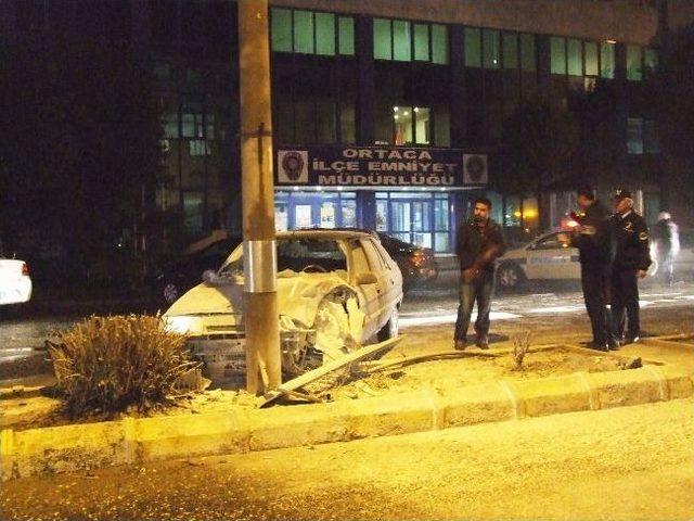 Nöbetçi Polisin Refleksi Faciayı Önledi