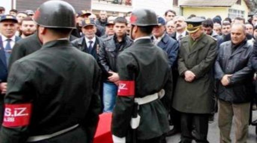 Kore Gazisi Son Yolculuğuna Askeri T&ouml;renle Uğurlandı