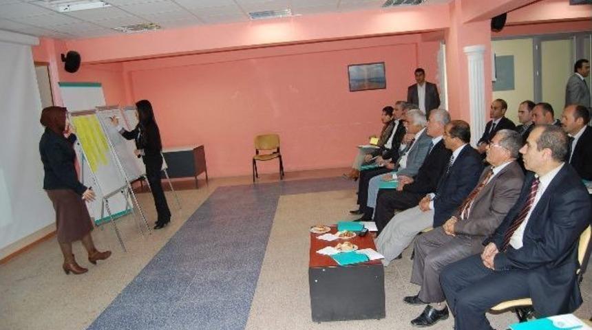 Samsat&rsquo;ın &Ouml;n&uuml;m&uuml;zdeki On Yılı Tartışıldı