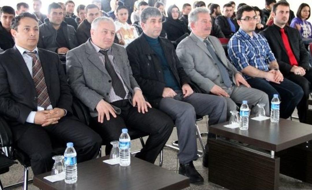 &Ccedil;ıldır Myo&rsquo;da &ldquo;halk Ve Edebiyat&rdquo; Konuşuldu