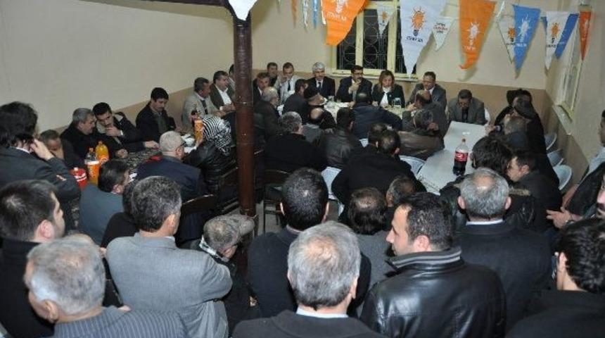 Ak Parti&rsquo;den Muhtarlarla Danışma Ve İstişare Toplantısı