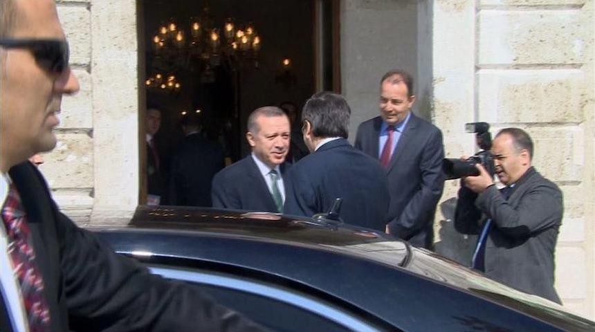 Başbakan Erdoğan, Samaras'la G&ouml;r&uuml;şt&uuml;