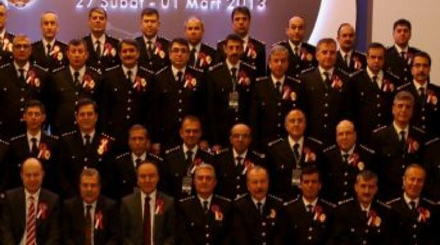 İl Emniyet M&uuml;d&uuml;rleri Bilgi Paylaşım Toplantısına Emniyet M&uuml;d&uuml;r&uuml; Akpınar&rsquo;da Katıldı