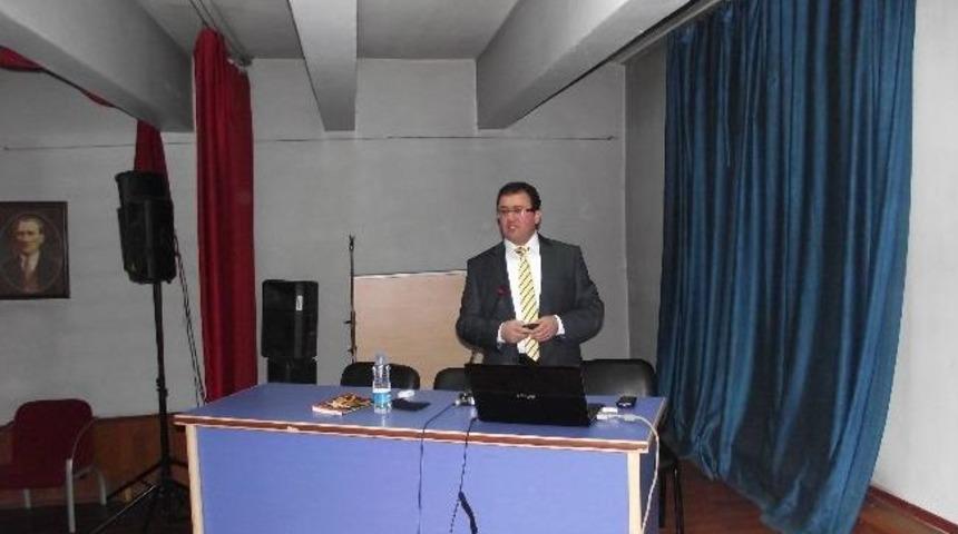 Bulanık&rsquo;ta Kamu G&ouml;revlilerine Konferans