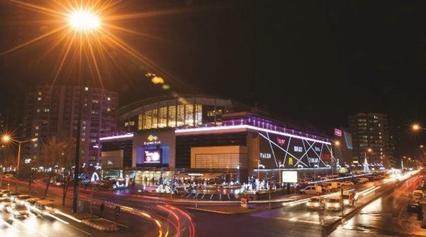 Kayseri Park Kadınlar G&uuml;n&uuml;&rsquo;n&uuml; 5 G&uuml;n Kutlayacak