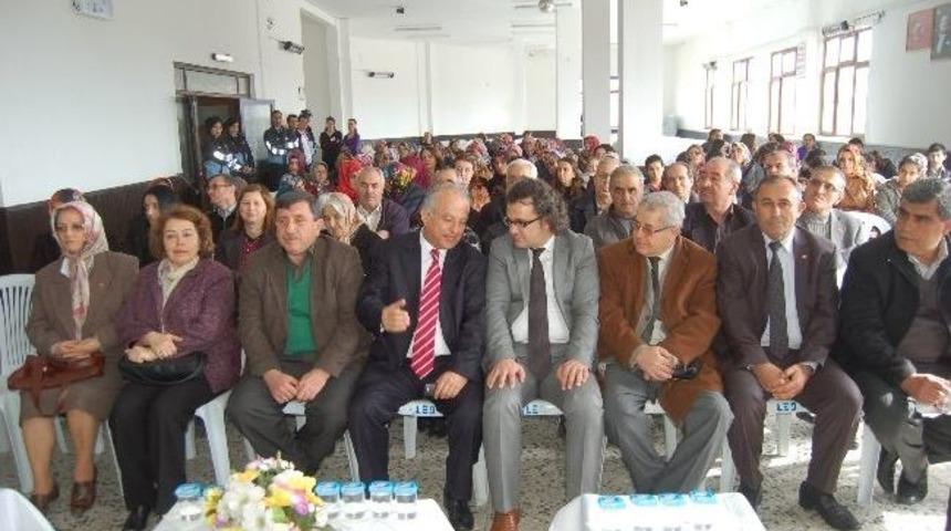 Kişisel Gelişim Seminerine Yoğun İlgi