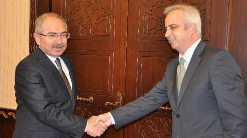 Muhasebecilerden Vali Yaman&rsquo;a Ziyaret