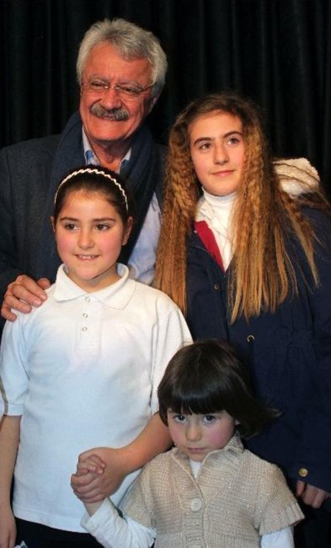 Bin &Ccedil;ocuk Korosu'ndan &Ccedil;ağrı: "gel Bize Katıl Bize&rdquo;