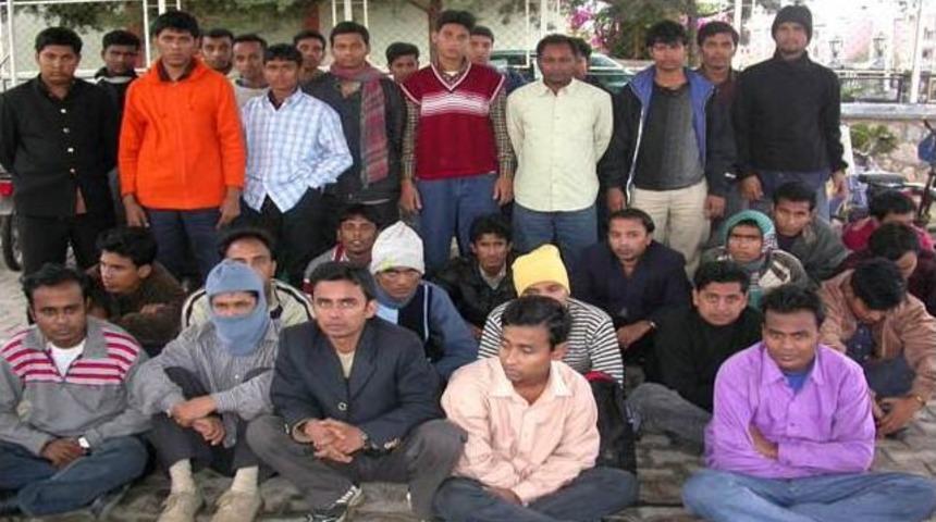 Umut Yolculuğuna &Ccedil;ıkan 37 Ka&ccedil;ak Yakalandı