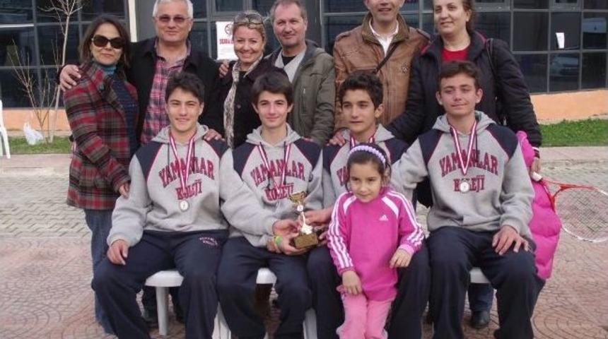 Yamanlar, Liseler Tenis&rsquo;te T&uuml;rkiye İkincisi Oldu
