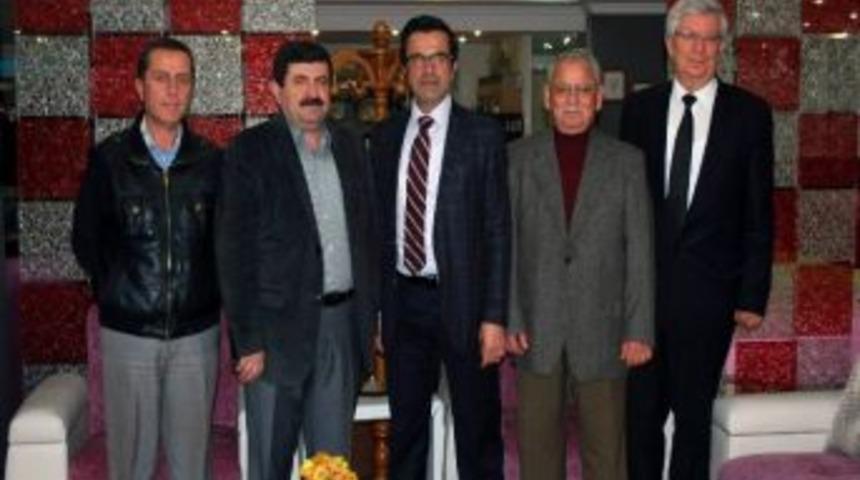 Salihli'de Fak&uuml;lte İnşaatına Destekler Devam Ediyor