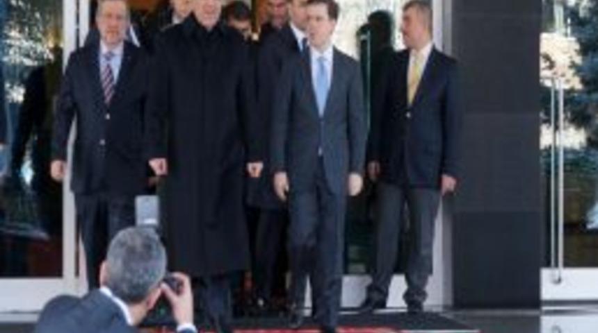 Cumhurbaşkanı G&uuml;l&rsquo;den İhlas Holding&rsquo;e Taziye Ziyareti