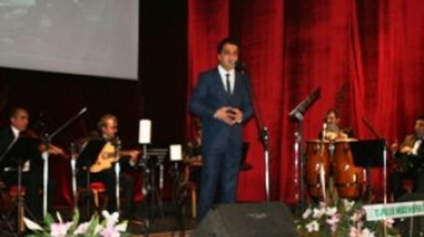 &ldquo;Yeşilcam m&uuml;zikleri konseri&rdquo; yapıldı