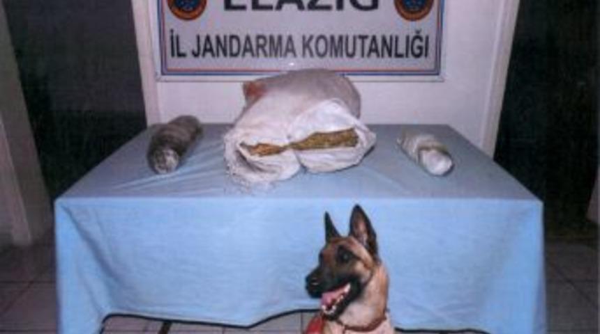 Elazığ'da 12 Kilo Esrar Ele Ge&ccedil;irildi