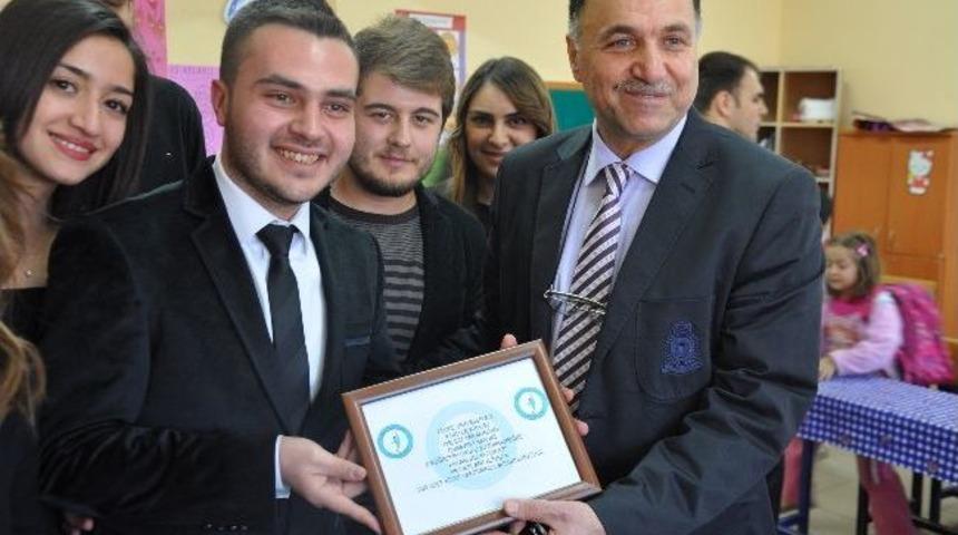 D&uuml;zce &Uuml;niversitesi &Ouml;ğrencilerinden Anlamlı Kampanya