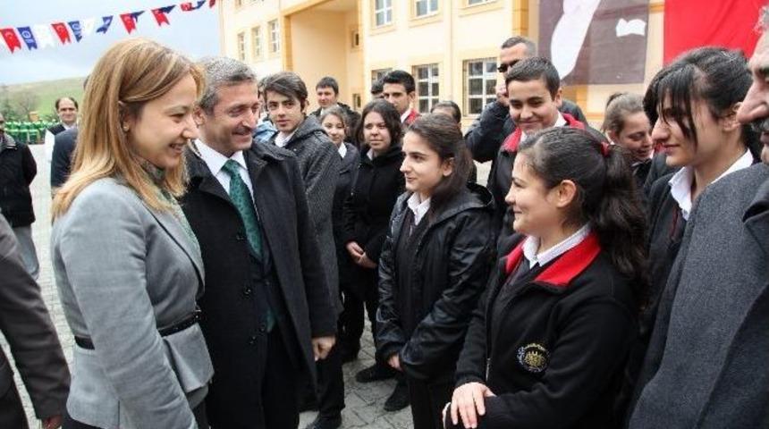 Şahinbey Belediyesi Temizlik Kampanyasına Start Verdi