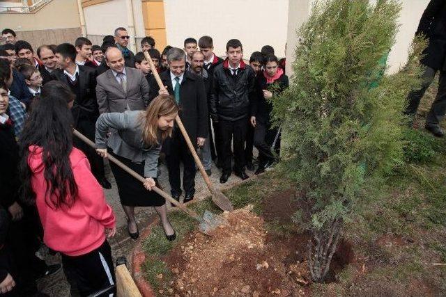 Şahinbey Belediyesi Temizlik Kampanyasına Start Verdi 3