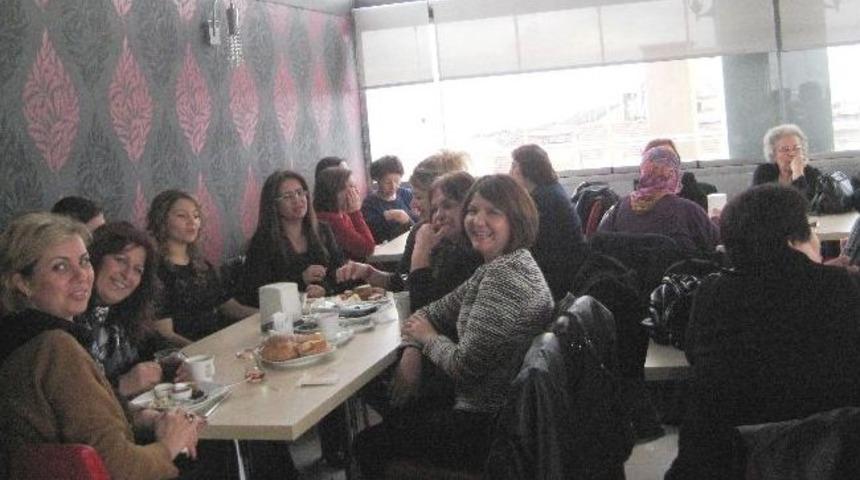 &Ouml;demiş'te, Yardım Sevenler Derneği'nin Kuruluşunun 85. Yılı Kutladı